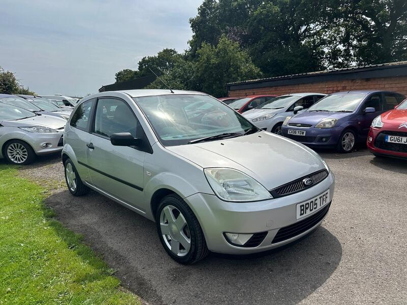 FORD FIESTA 1.3 Zetec 2005