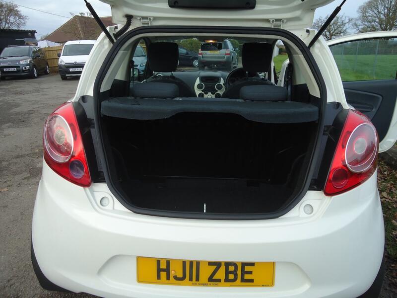 FORD KA 1.2 Studio 2011