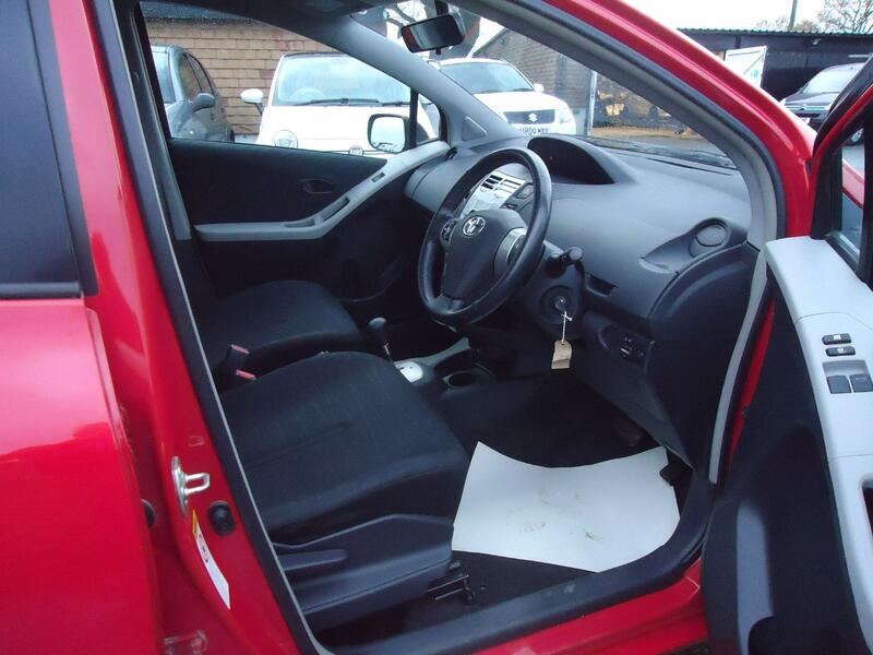 TOYOTA YARIS 1.3 T3 2007